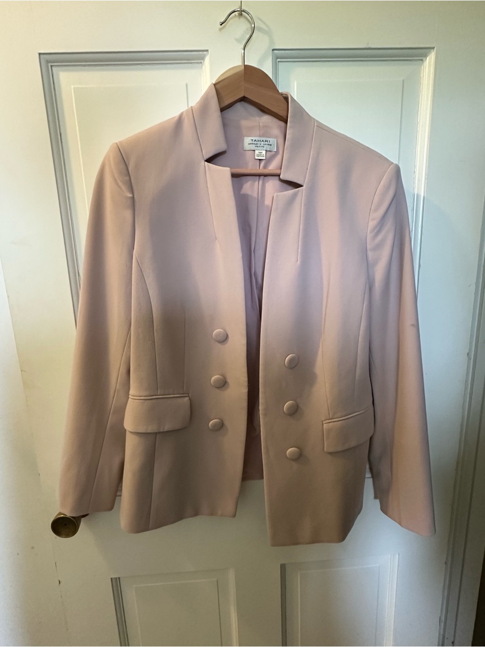 Tahari Women's Blush Double-Breasted Style Blazer, size 14 petite